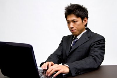 MOK_kyouhei-notepasokonsawa.png